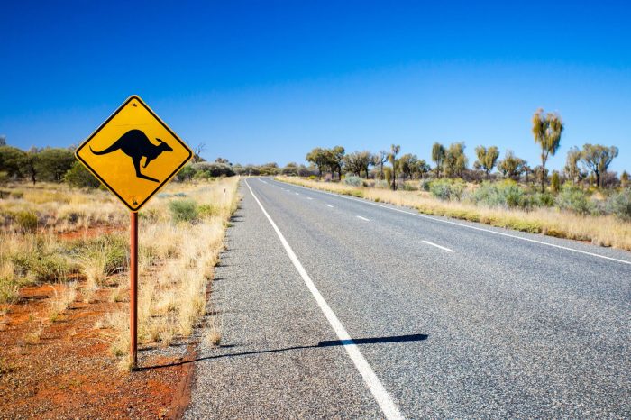 How long to drive across australia