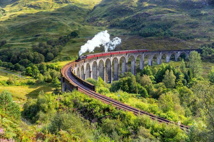 Trains from london to fort william scotland
