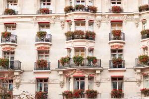Paris honeymoon hotels