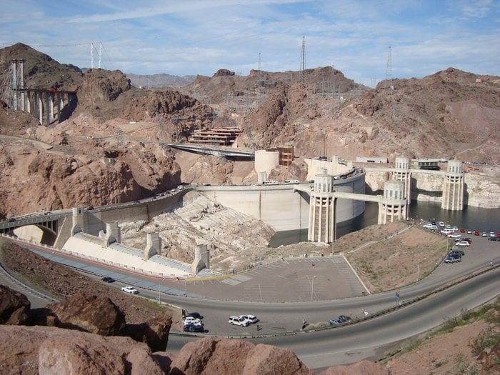 Hoover dam lookout