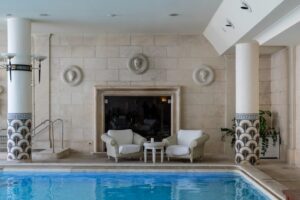 Hotels in rome with indoor pool